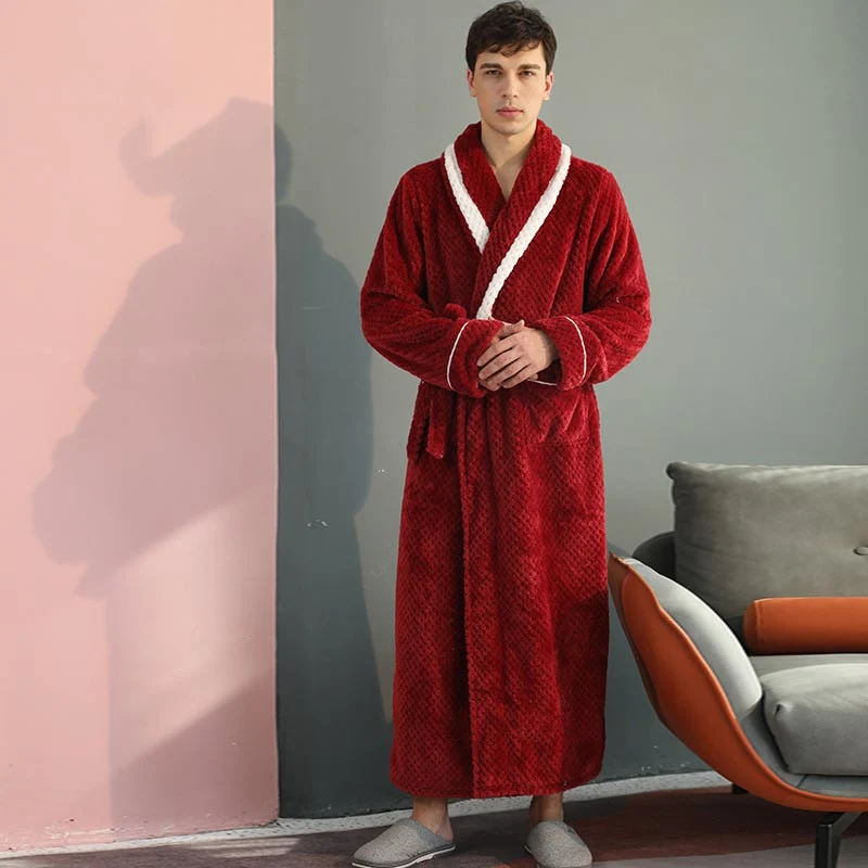 Dicker Fleece-Pyjama, bequemer Bademantel