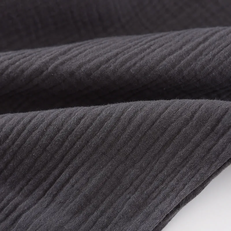 Minimalistisches Pyjama-Set in Volltonfarbe aus Baumwollgaze