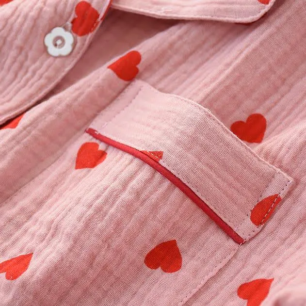 Nachtwäscheset aus Baumwollgaze mit Jacquard-Herzen