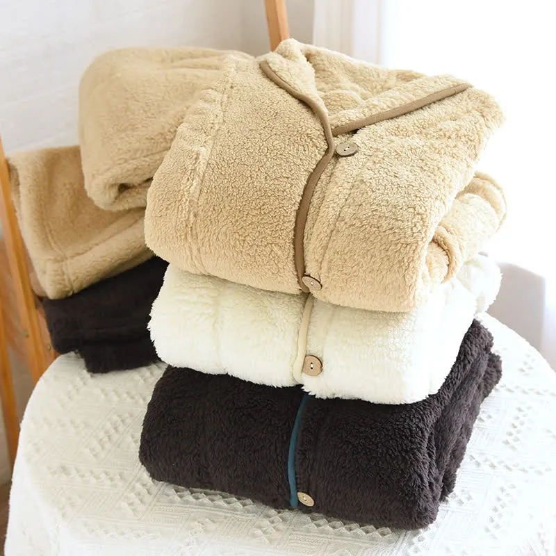 Einfaches, einfarbiges Fleece-Pyjama-Set für Paare