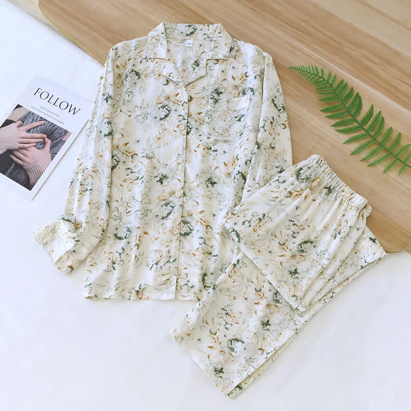 Nachtwäsche-Set im ländlichen Stil mit Satin-Revers