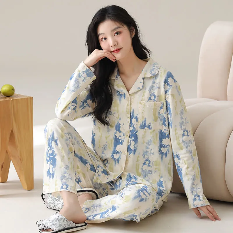 Erfrischendes Pyjama-Set aus reiner Baumwolle mit Blumenmuster