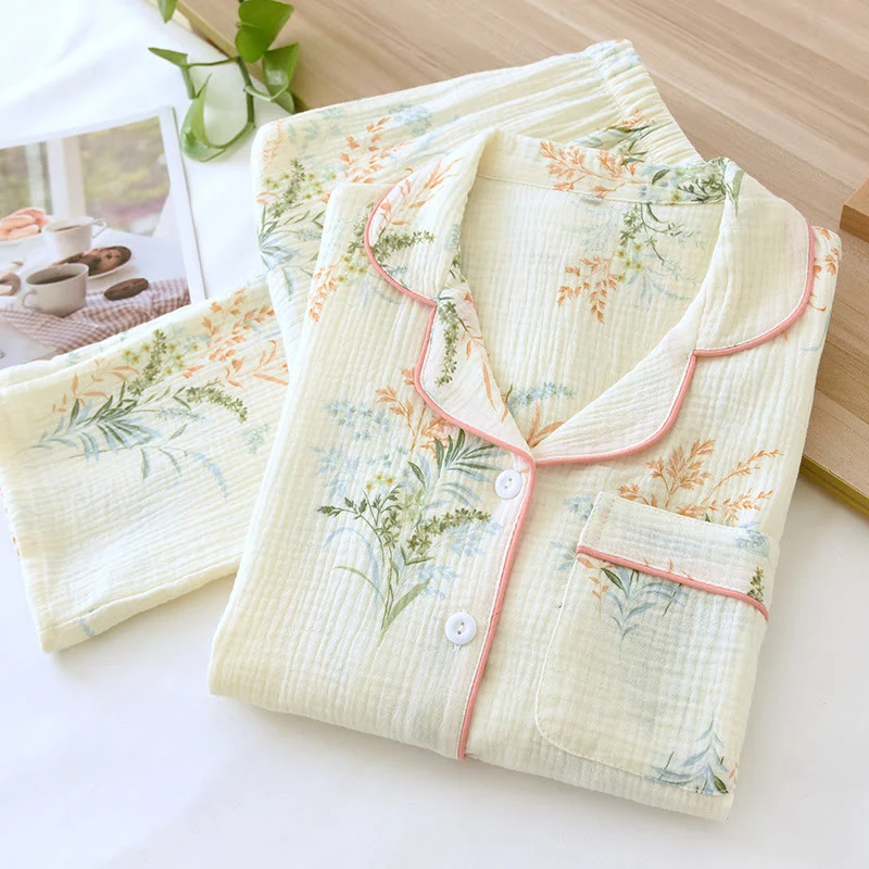 Loungewear-Set aus reiner Baumwolle mit ländlichem Revers