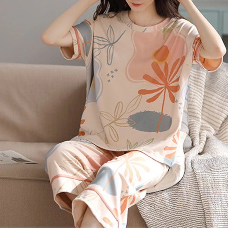 Loungewear-Set aus Baumwolle mit Blumen- und Blattmuster