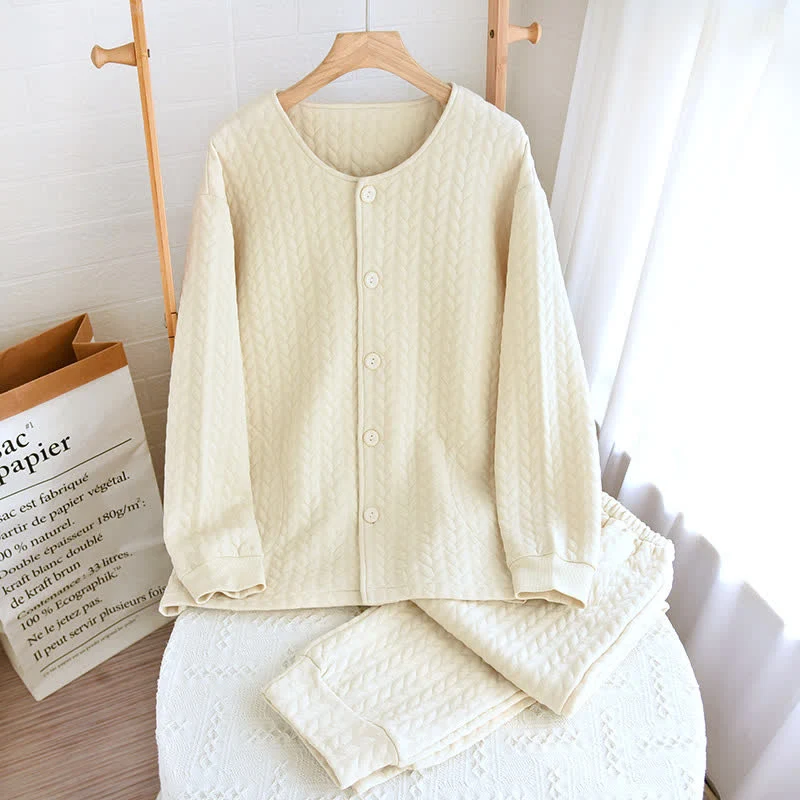 Einfaches Pyjama-Set aus Air Cotton mit Rundhalsausschnitt