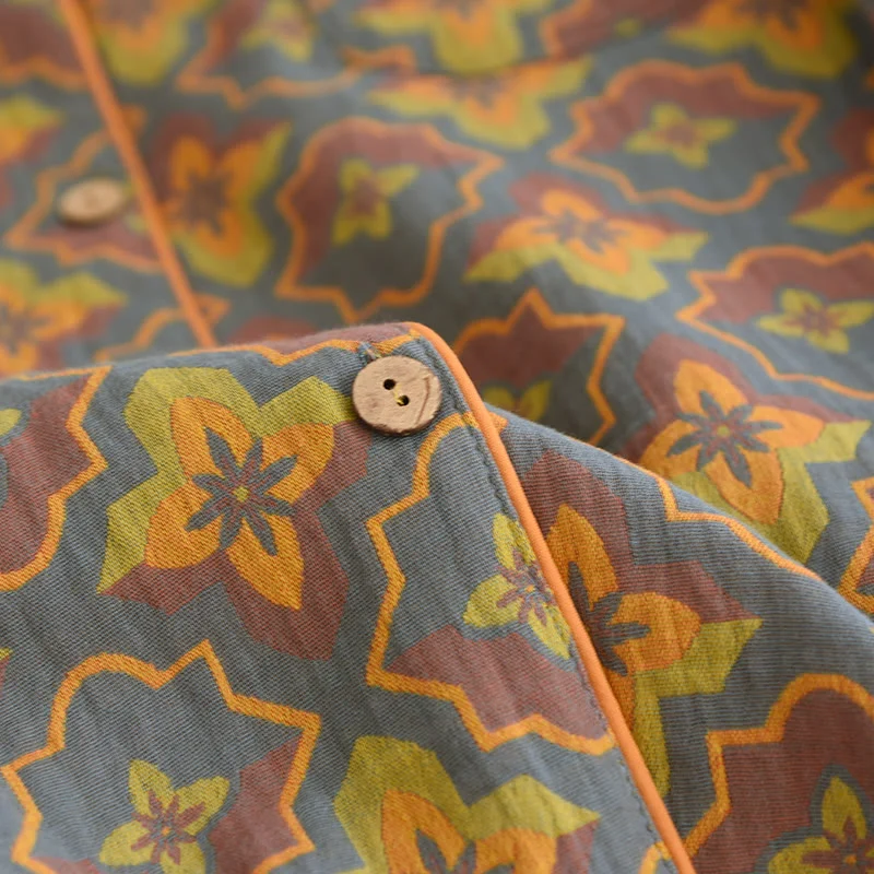 Loungewear-Set aus Baumwolle mit Rhombus-Blumenrevers