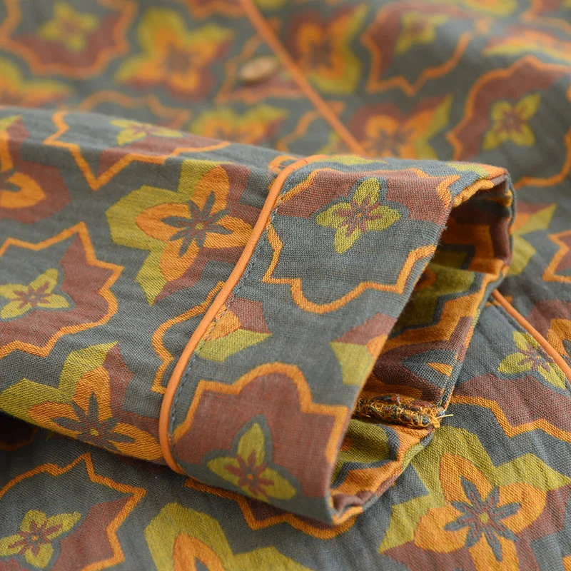 Loungewear-Set aus Baumwolle mit Rhombus-Blumenrevers