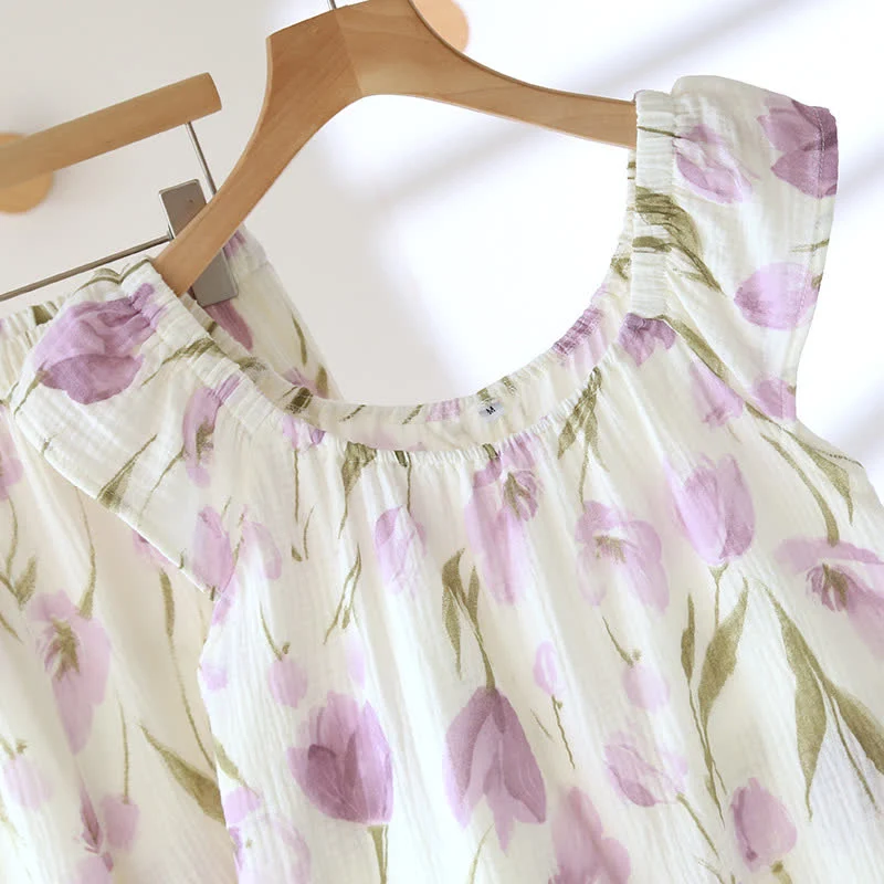 Atmungsaktives Pyjama-Set aus Baumwollgaze „Rural Tulip“