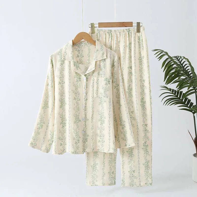 Loungewear-Set aus reiner Baumwolle im Waldstil