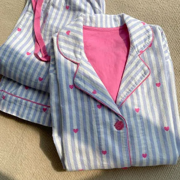 Pyjama-Set mit Herz-Print und Streifen
