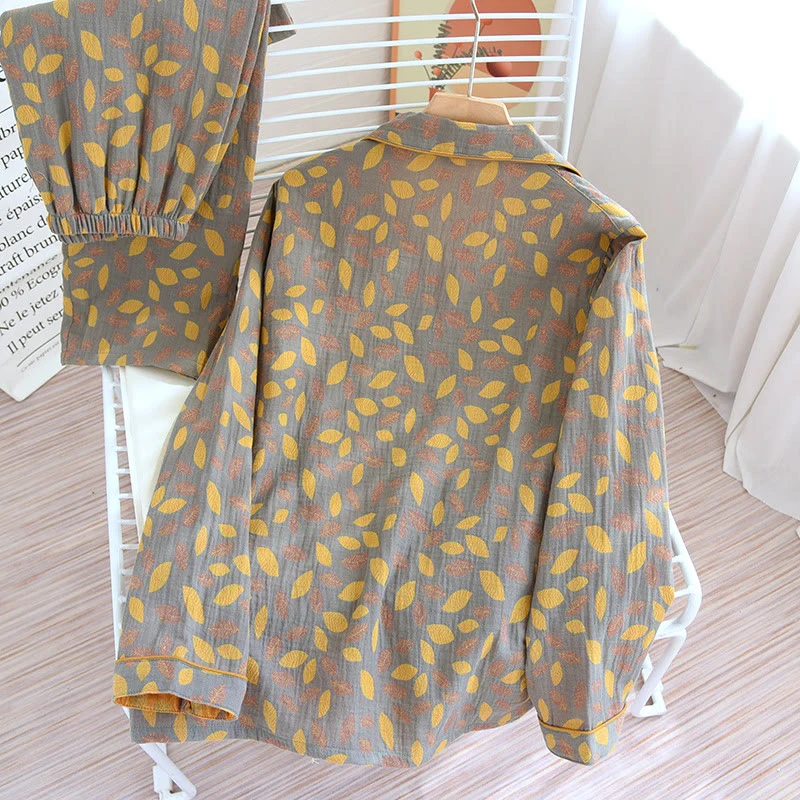 Loungewear-Set aus weicher Baumwolle mit Blattmuster